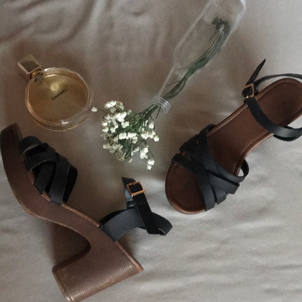 Black wood block heel sandals size 5.5